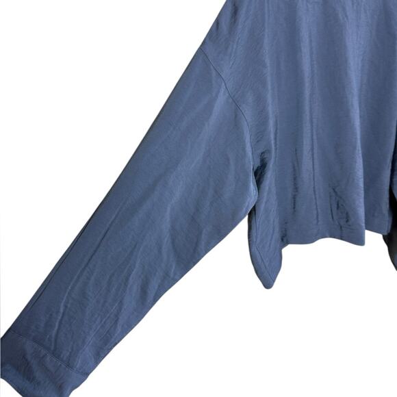 Madewell Women’s Sz large Relaxed Tulip-Back Top in Sunfaded Indigo Blue NO458 - Picture 5 of 8